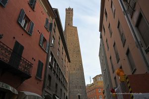 Schiefer Turm von Bologna