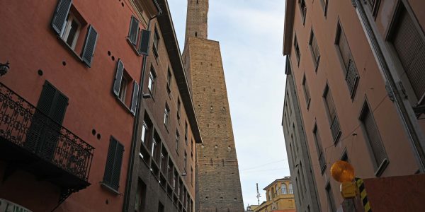 Schiefer Turm von Bologna