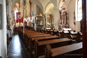 Ungewöhnliches Kirchenschiff