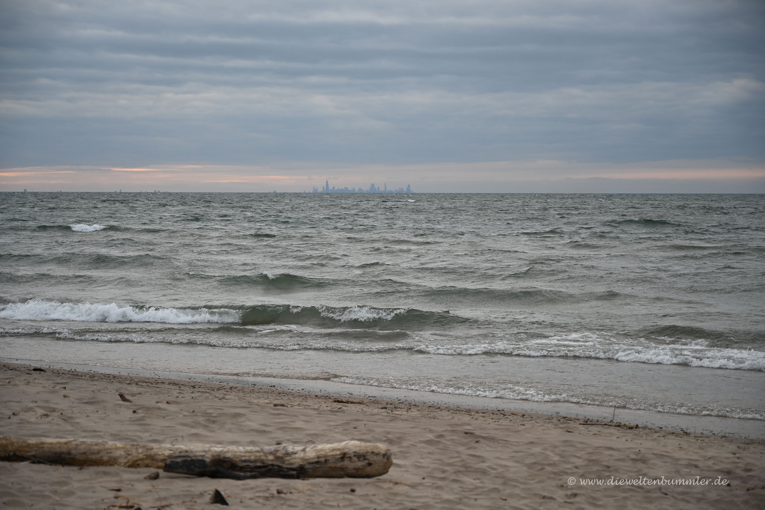 Blick über den Michigansee nach Chicago