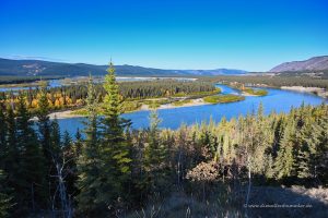 Flusslandschaft im Yukon
