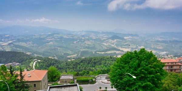 Aussicht über San Marino nach Italien