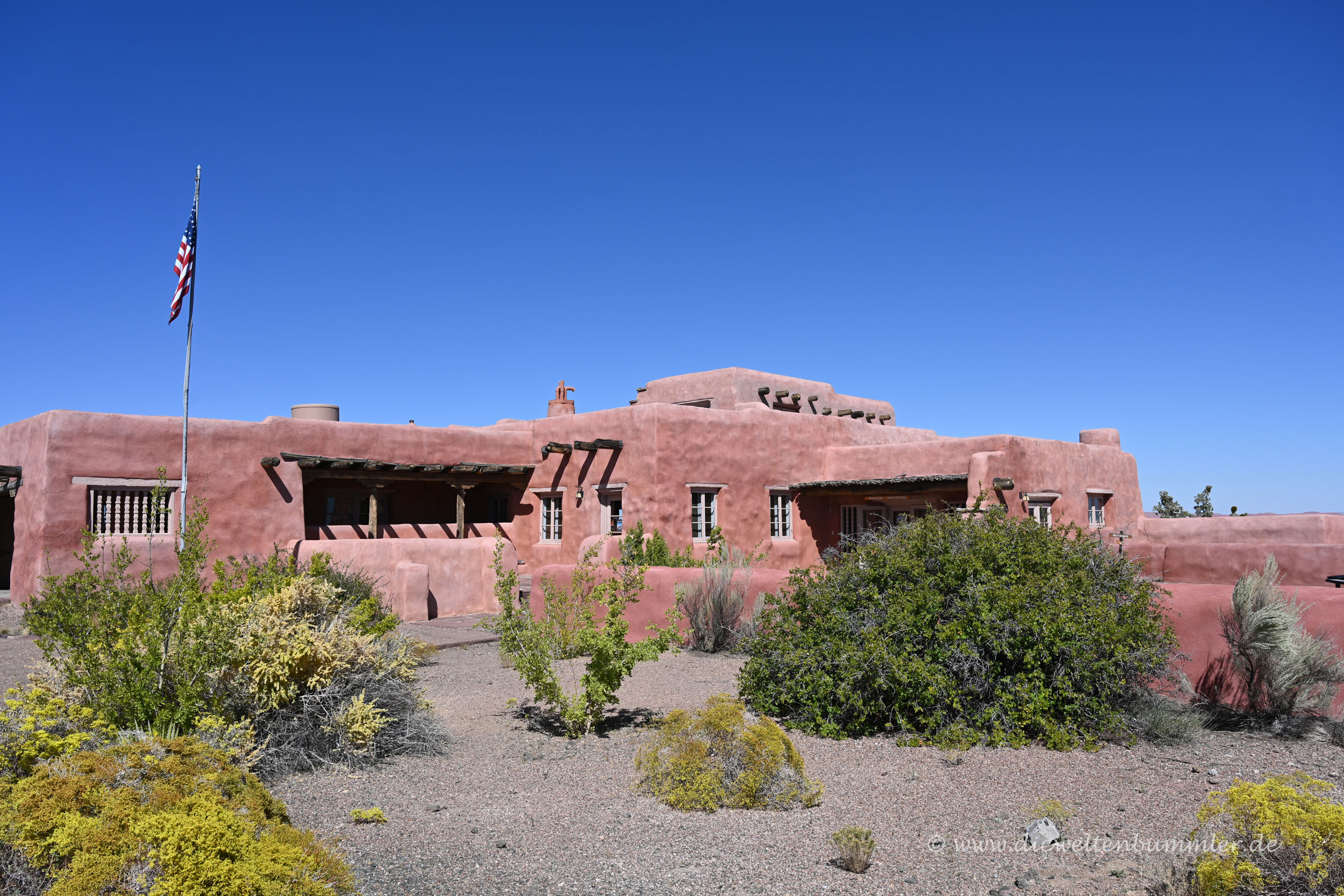 Lodge Painted Desert Inn