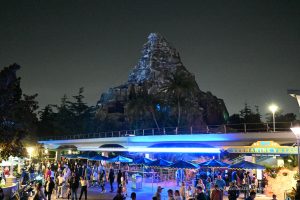 Das Matterhorn im Disneyland