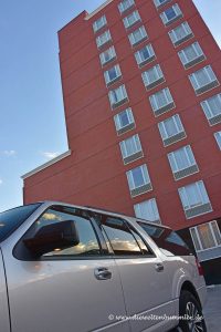 Parkplatz am Hotel