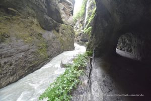 Durchgang in der Klamm