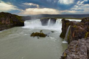 Prachtvoller Wasserfall