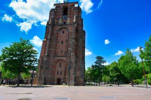 Schiefer Turm von Leeuwarden