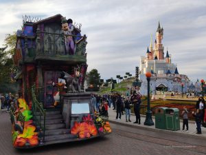 Parade mit Micky