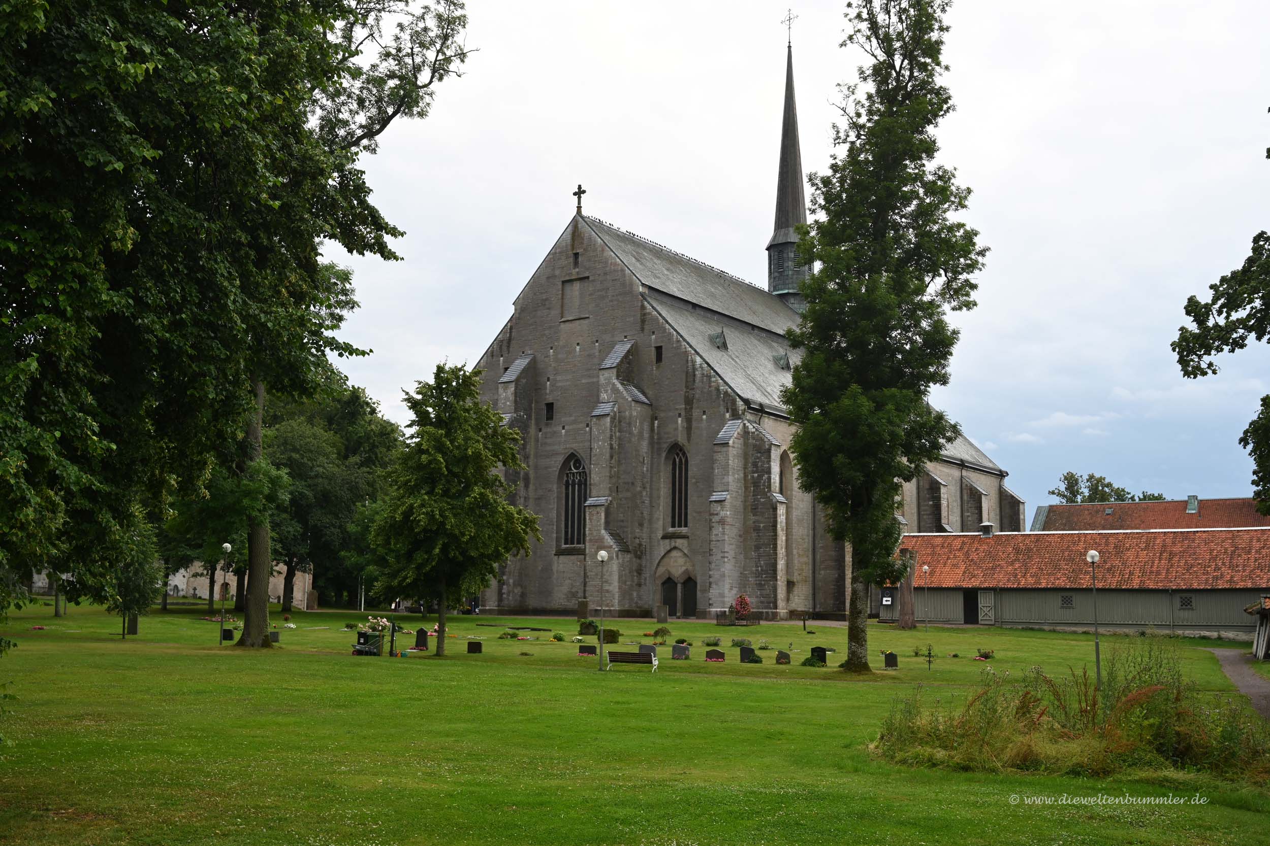 Kirche an der Klosterruine Vadstena