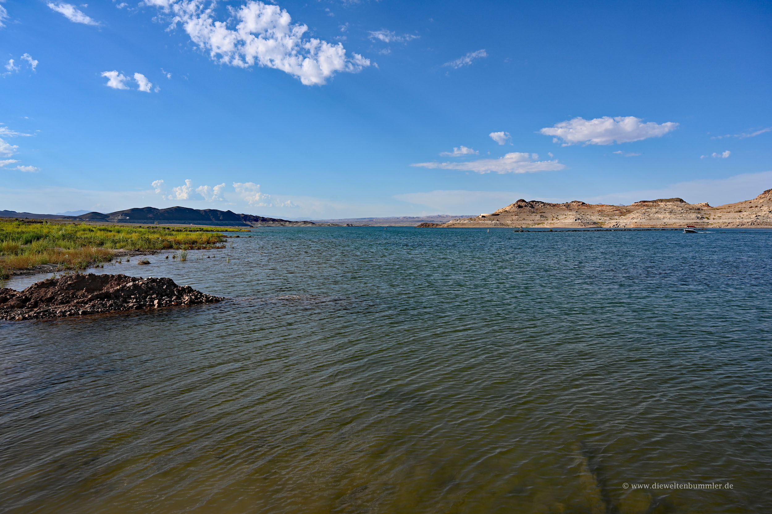 Am Ufer des Lake Mead