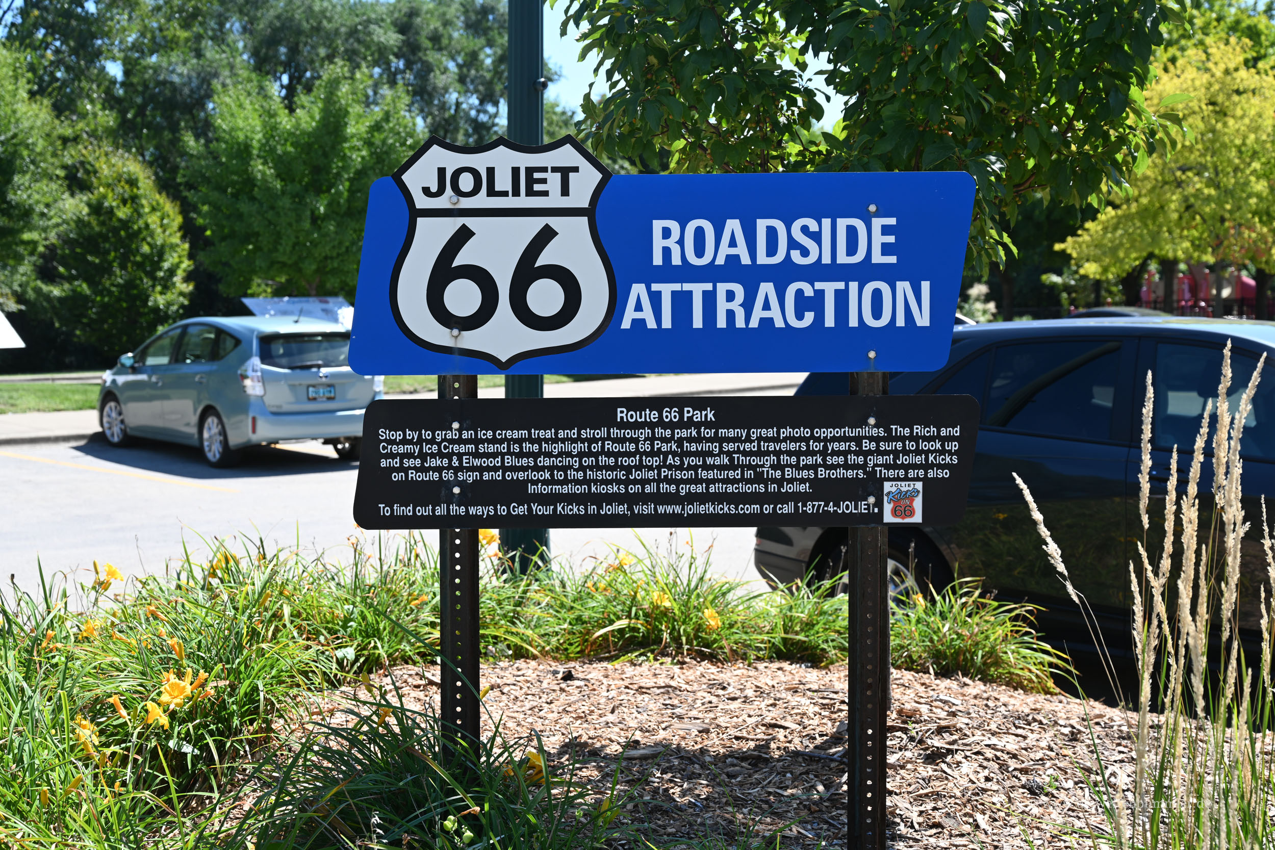 Infotafeln erläutern die Route 66