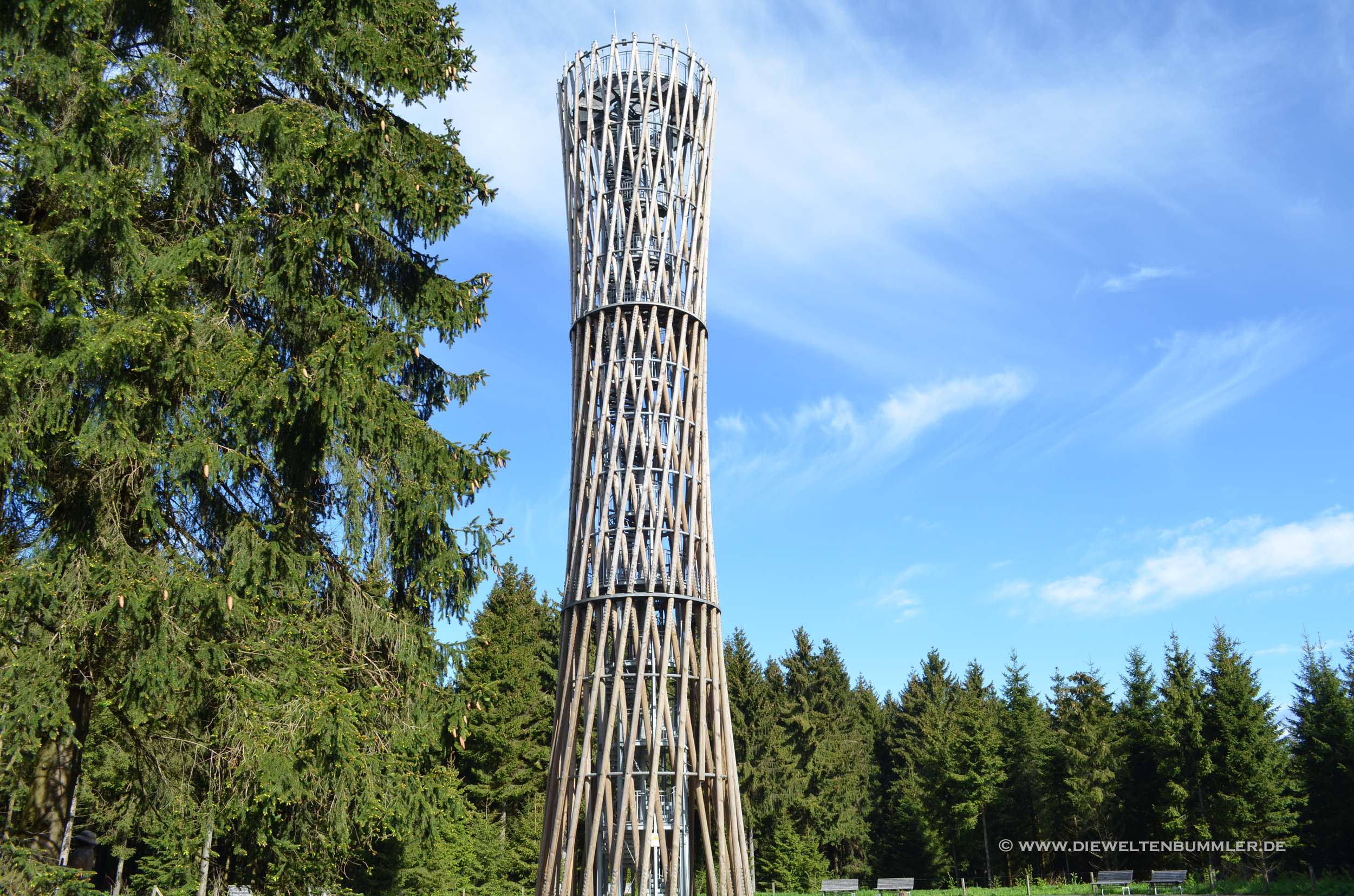 Lörmecketurm bei Warstein Lörmecketurm bei Warstein