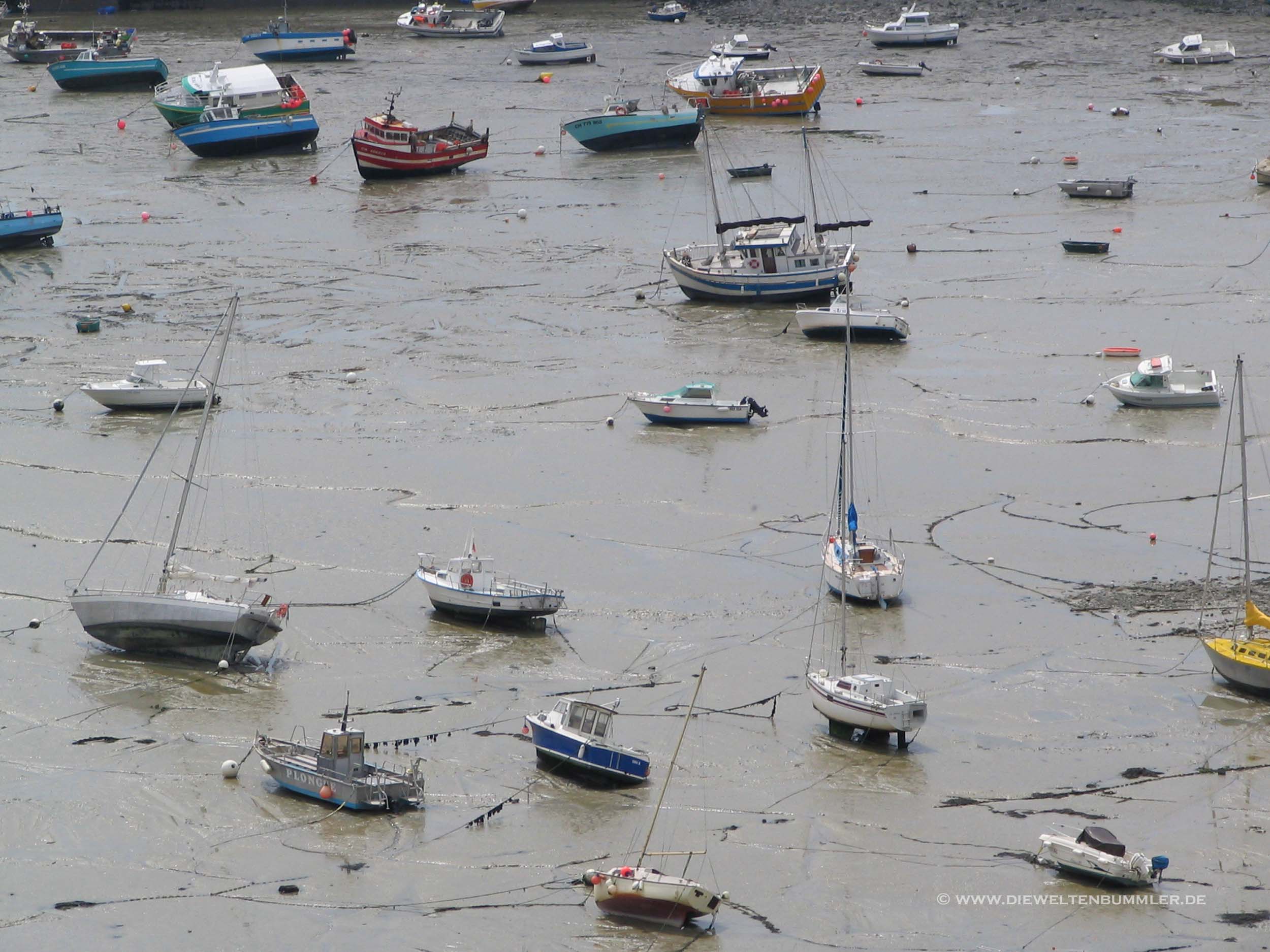 Boote im Watt