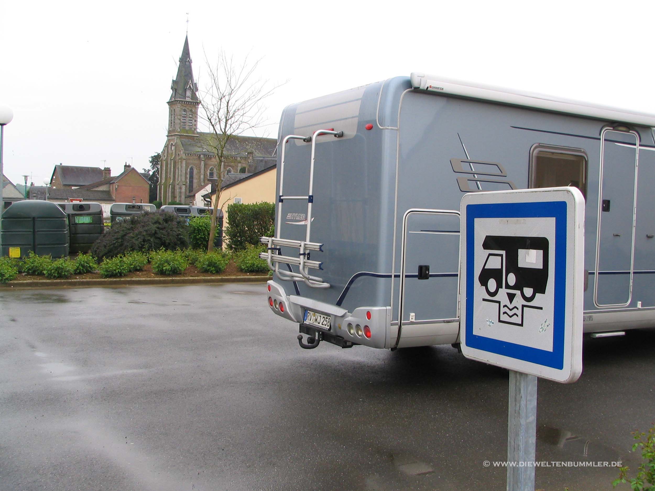 Wohnmobilstellplatz in Frankreich