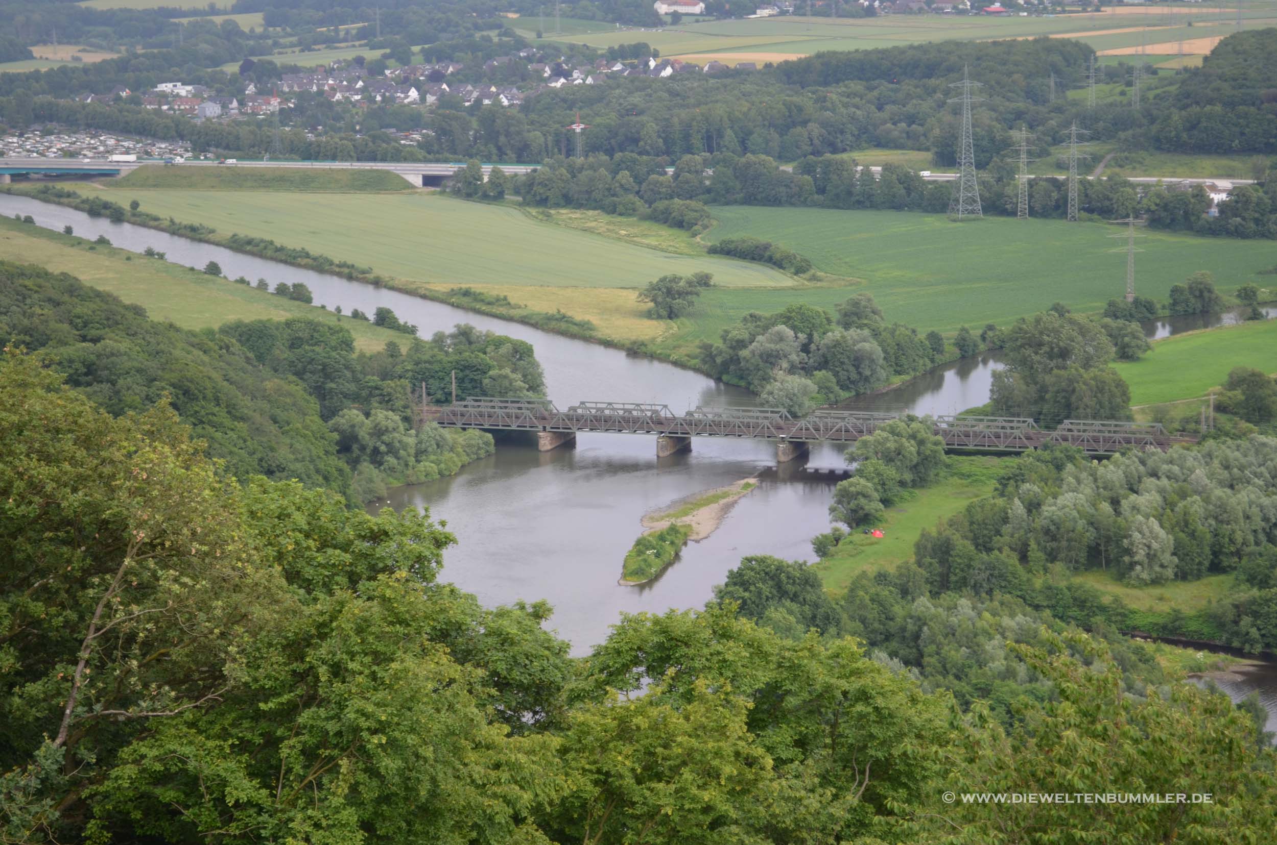 Blick von Hohensyburg auf das Ruhrtal Blick von Hohensyburg auf das Ruhrtal