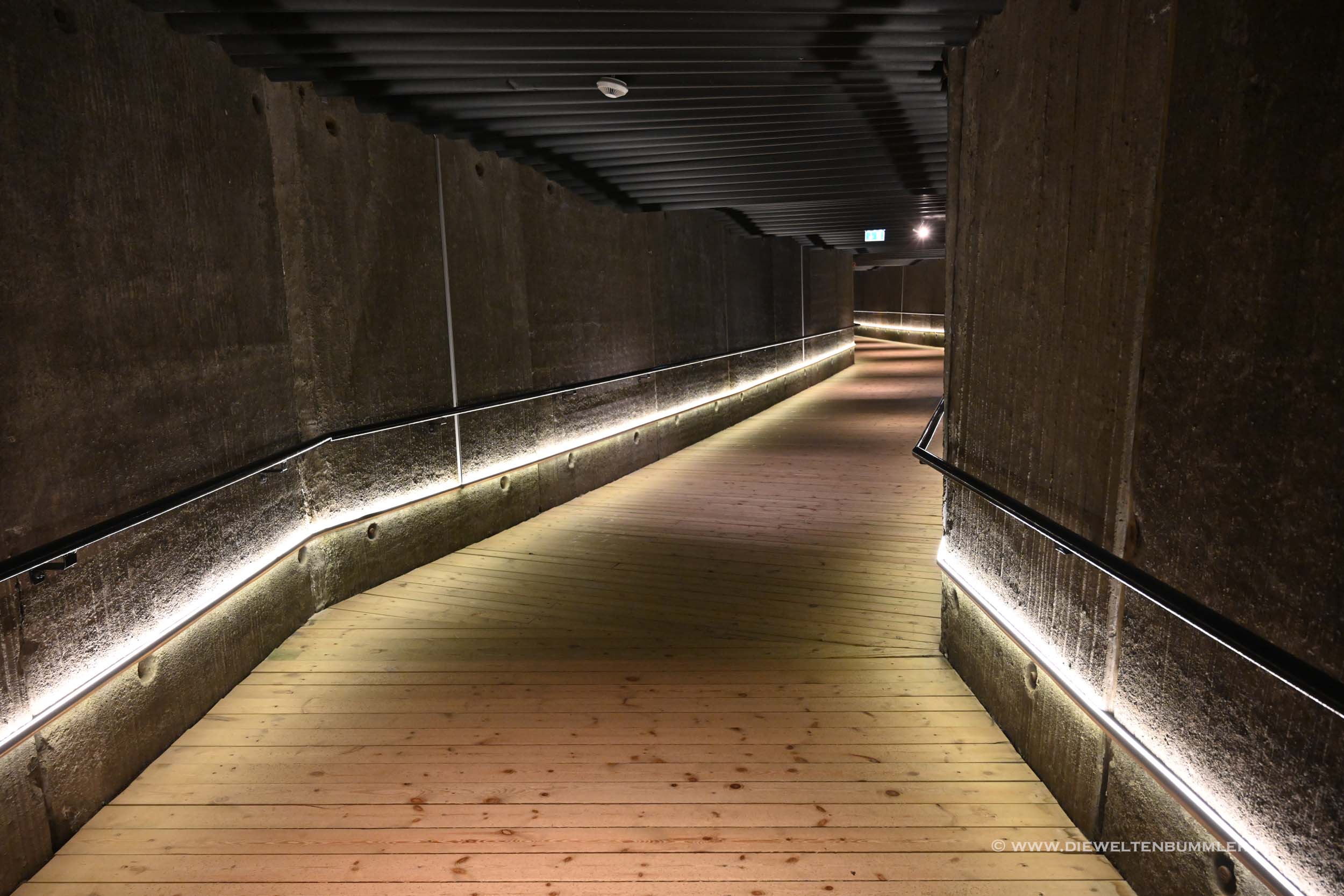 Weg durch die Nordkaphalle