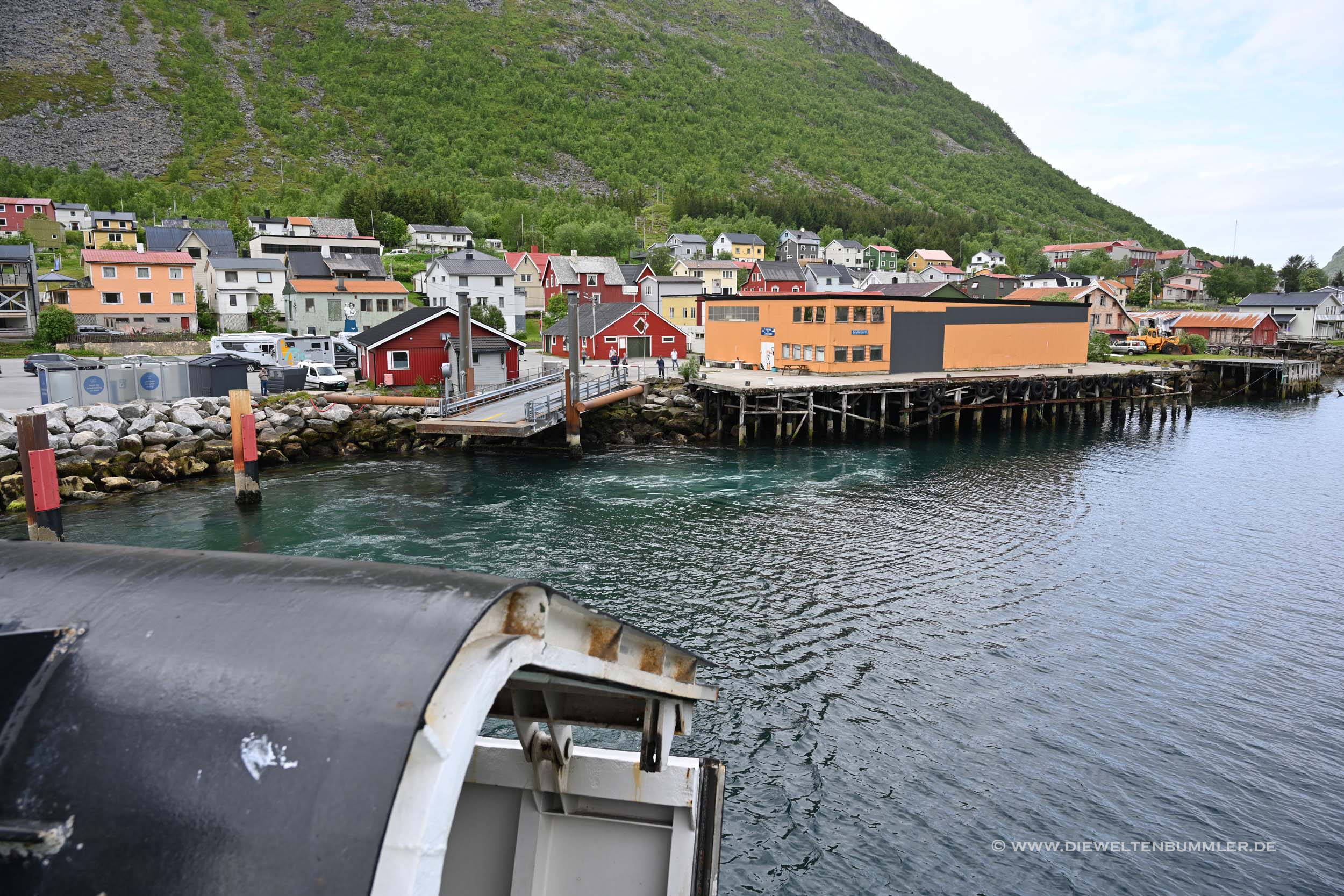 Abfahrt in Gryllefjord