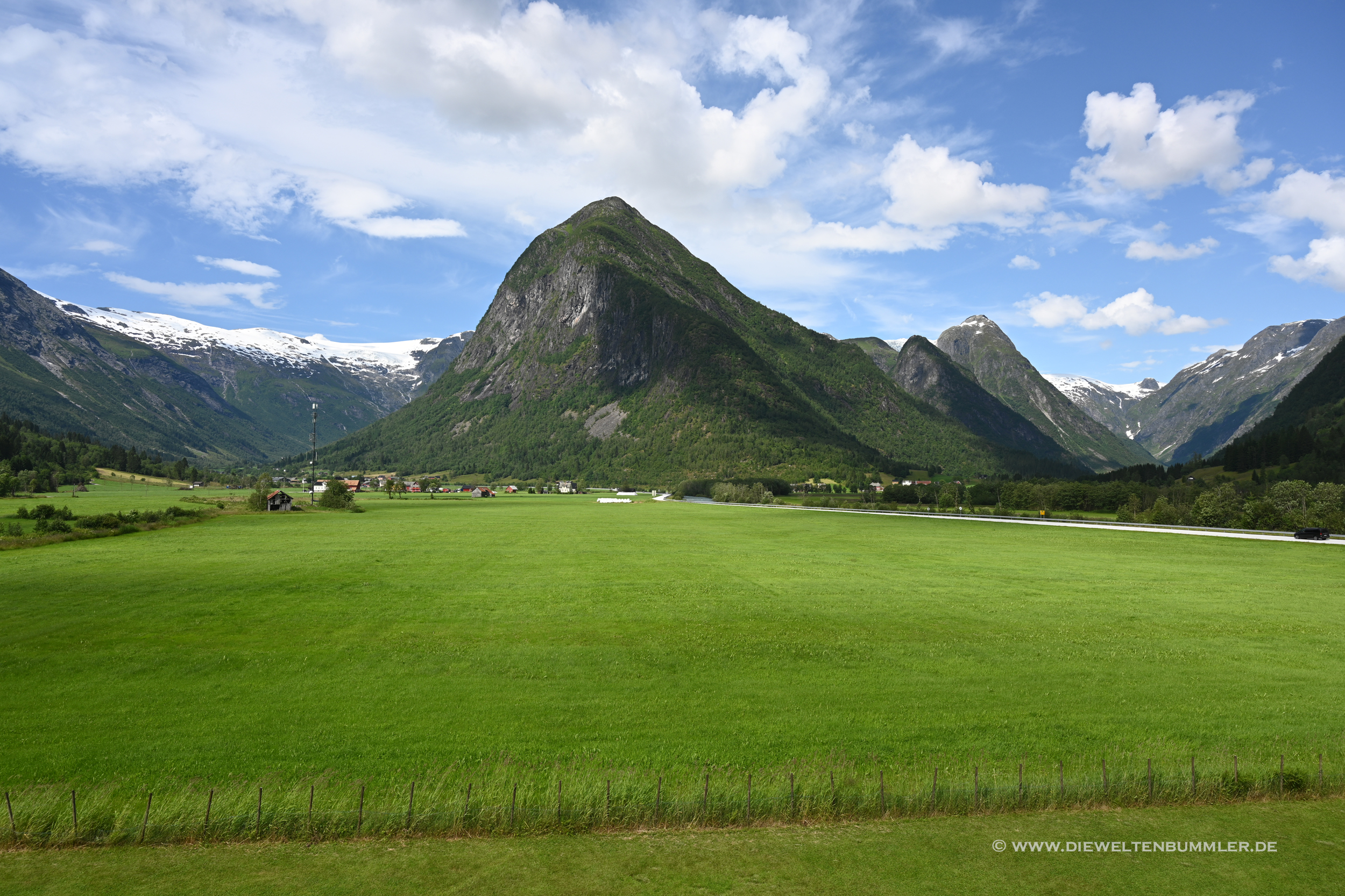 Auf dem Bild befinden sich gleich zwei Gletscher