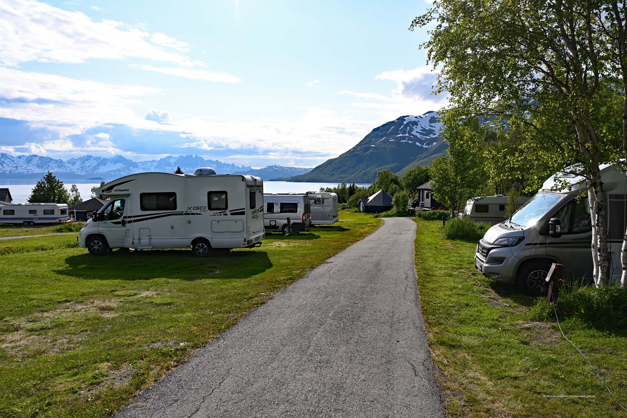 Campingplatz mit Fjordblick