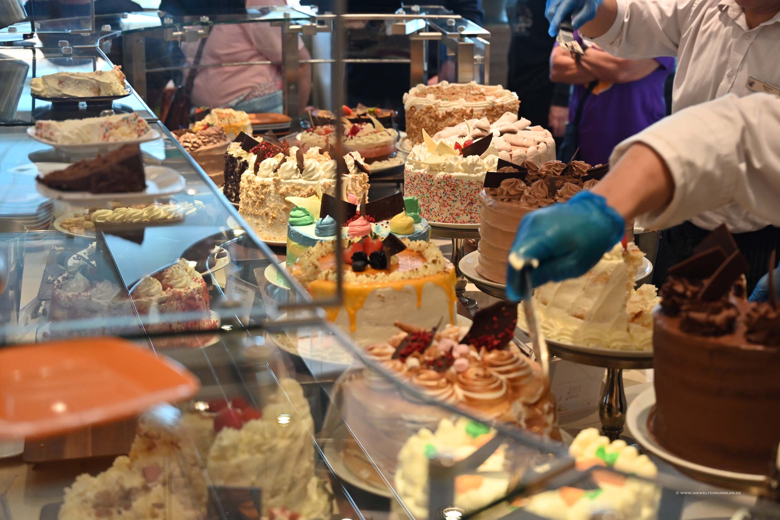 Torten über Torten Torten über Torten