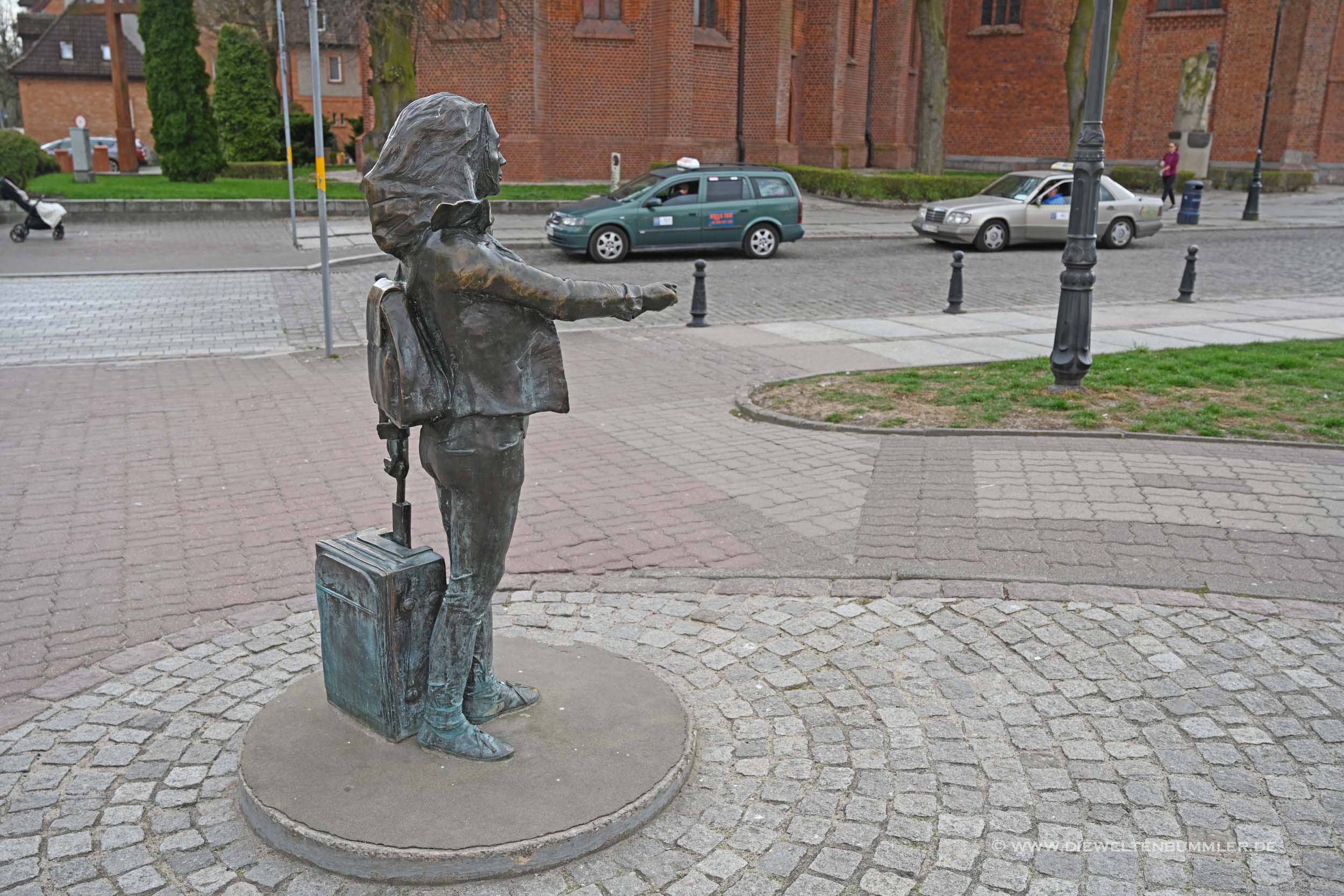 Große reisende Figur