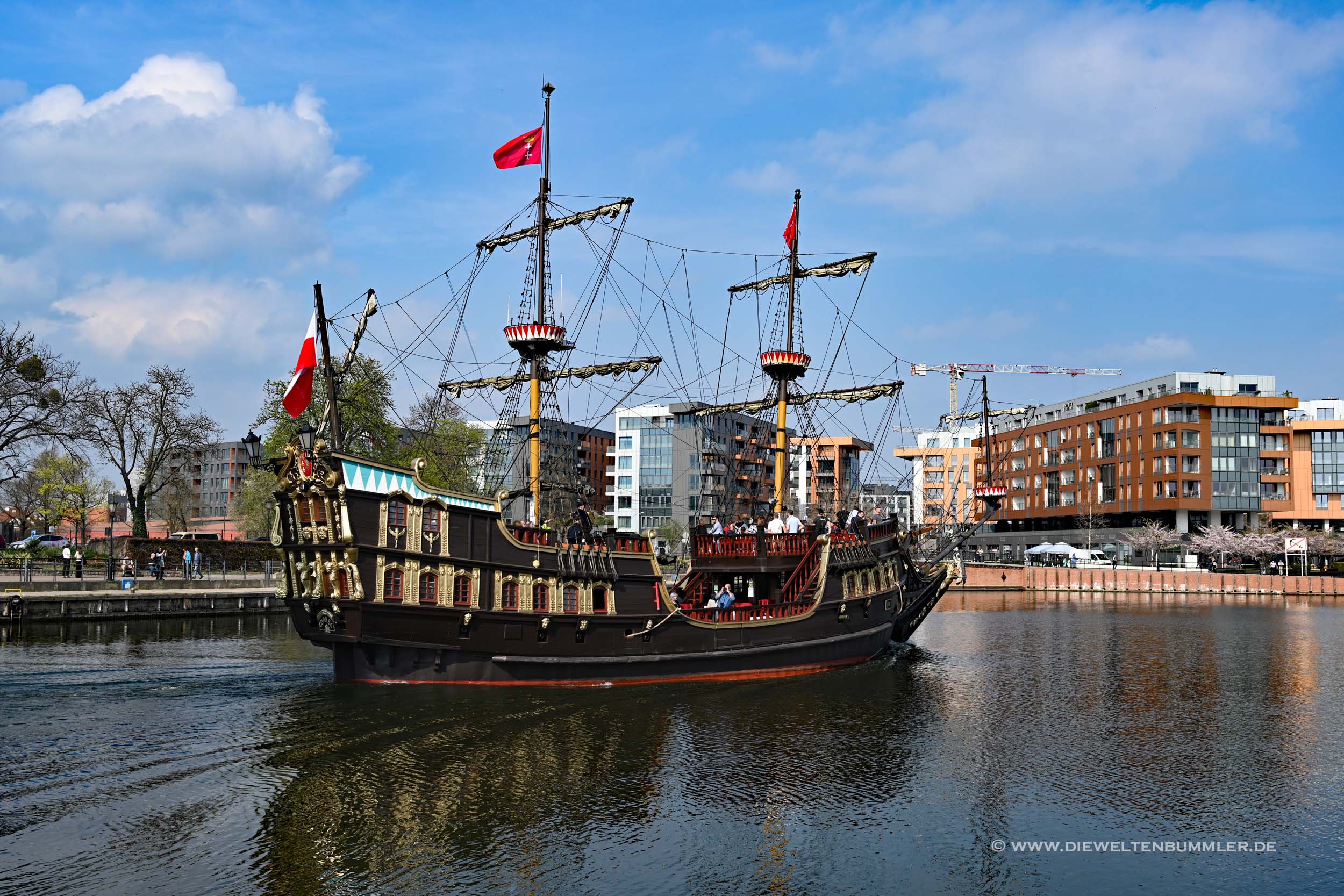 Ausflugssschiff Ausflugssschiff